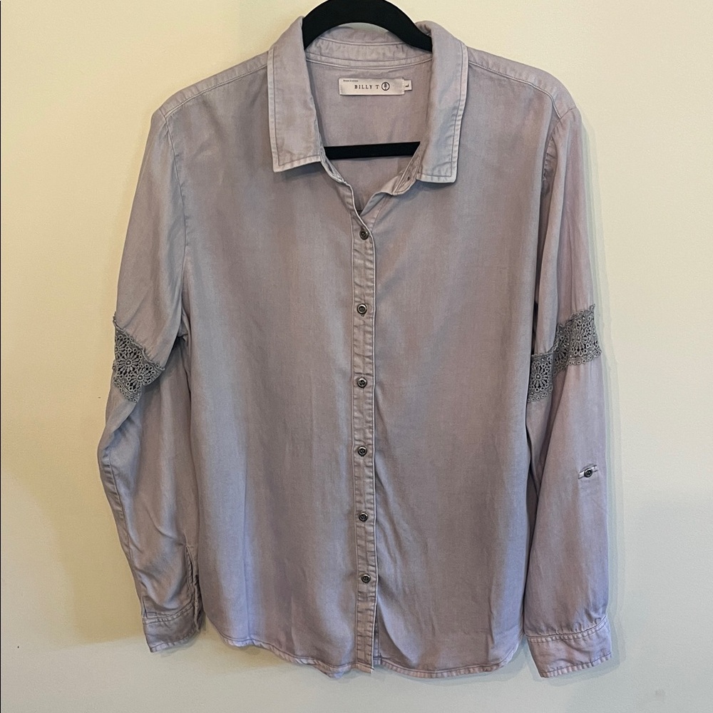 Billy T Women's Lavender Button Down Shirt